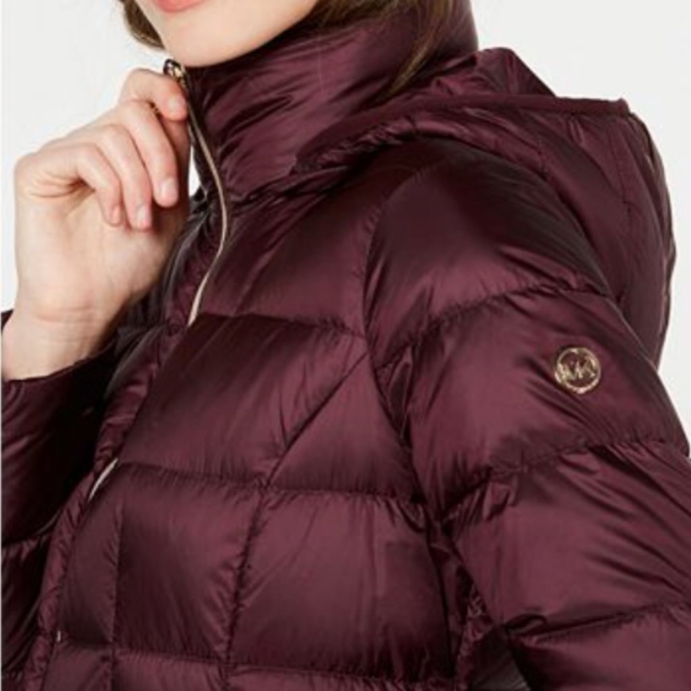 SOLD🎈New! MICHAEL KORS Wine Puffer Coat - Picture 3 of 5